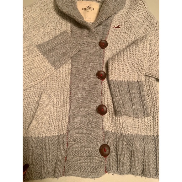 Hollister Gray/Cream Thick Cardigan Size Large - Picture 5 of 5